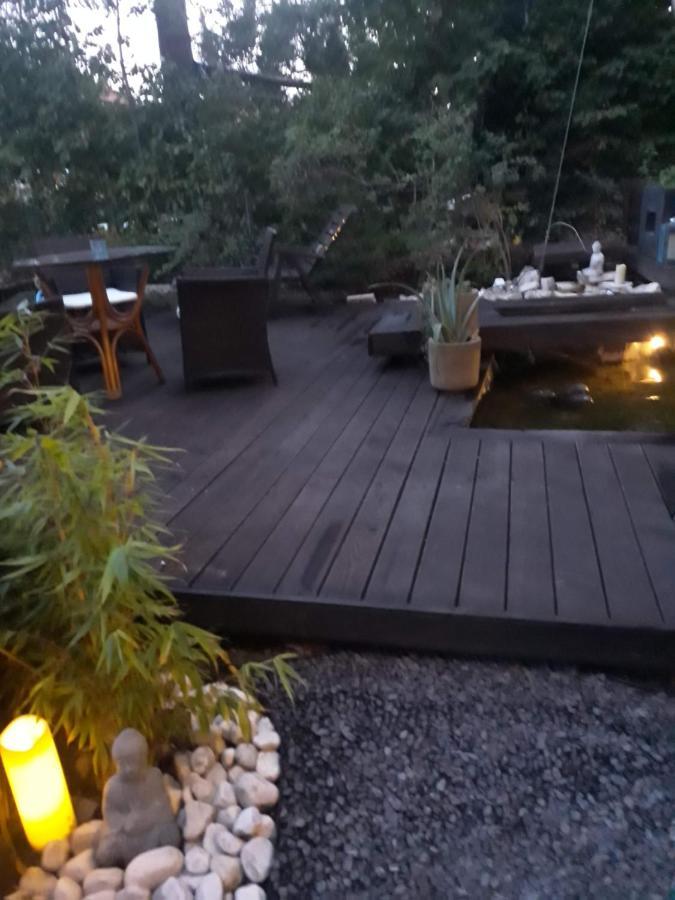 Miet-Kamp Ruhig, Zentral, Nahe Messe, Ausgefallenes Design 2 Schlafzimmer Berlim Exterior foto