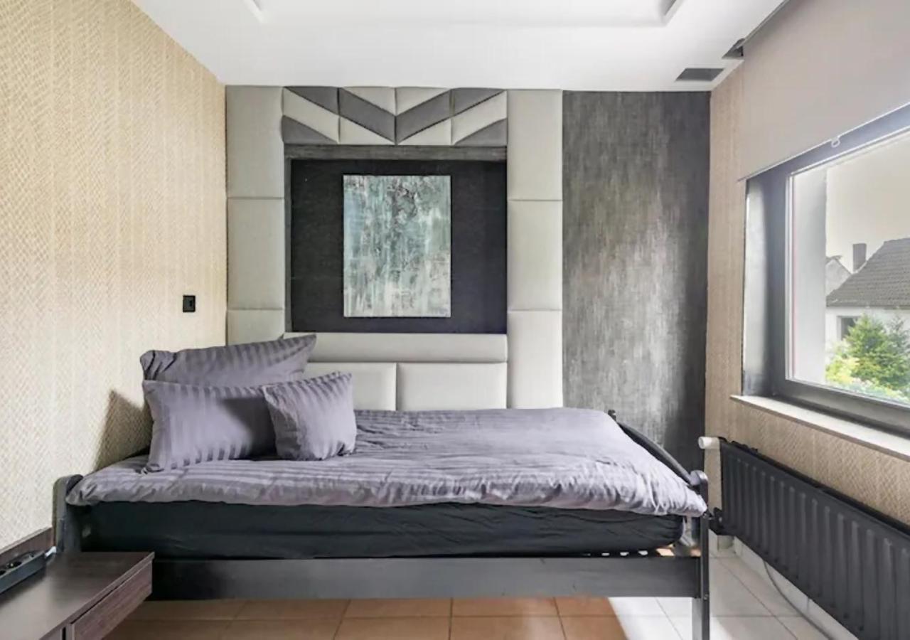 Miet-Kamp Ruhig, Zentral, Nahe Messe, Ausgefallenes Design 2 Schlafzimmer Berlim Exterior foto