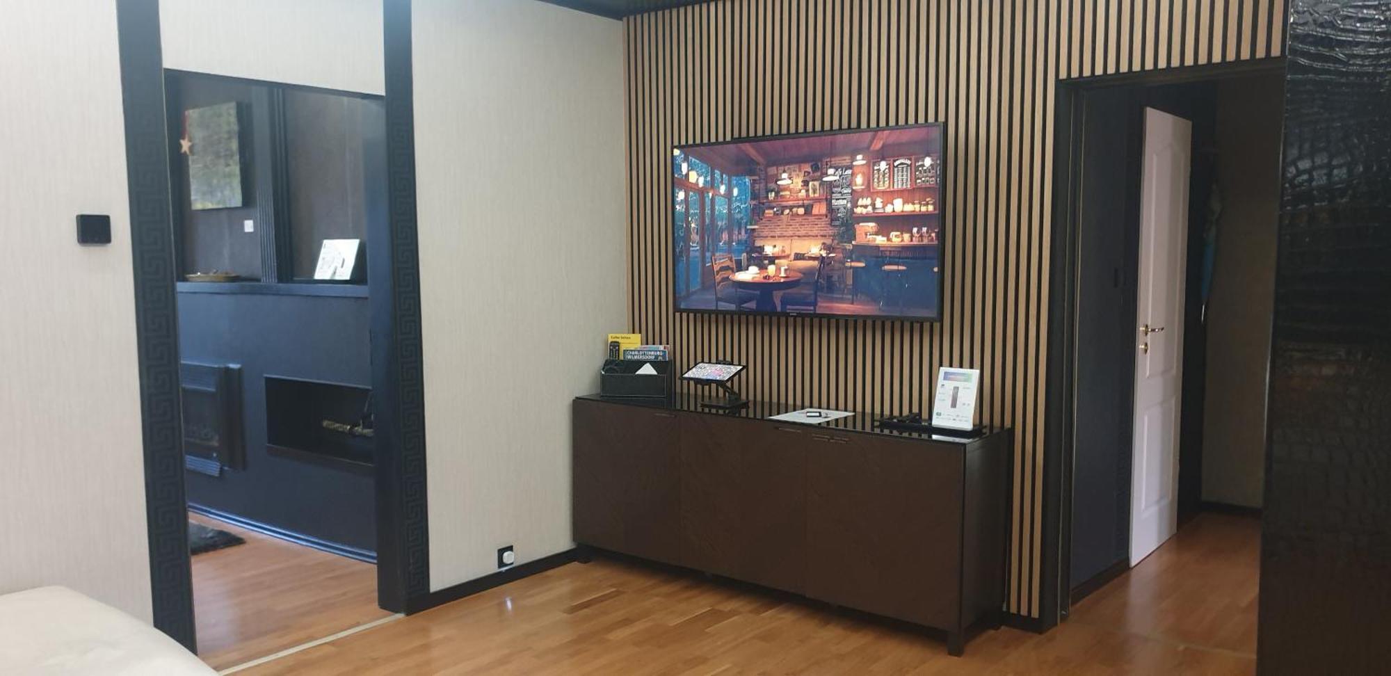 Miet-Kamp Ruhig, Zentral, Nahe Messe, Ausgefallenes Design 2 Schlafzimmer Berlim Exterior foto